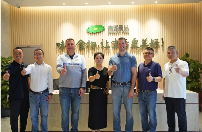 青蓮食品與派斯通簽約合作，打造浙江省最大的百萬無抗黑豬生產體系
